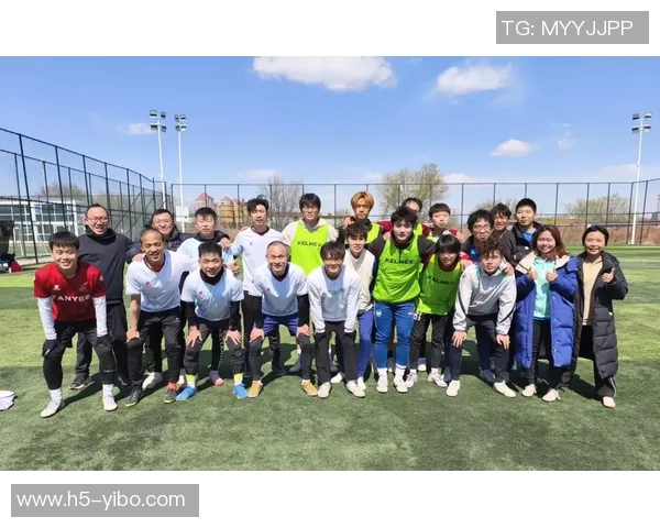 足球后恢复的重要性及科学方法探讨助力运动员更快回归赛场 足球后恢复的重要性及科学方法探讨助力运动员更快回归赛场